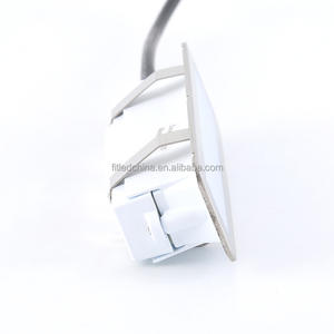 Ampoule encastrée pour <span class=keywords><strong>hotte</strong></span> <span class=keywords><strong>de</strong></span> <span class=keywords><strong>cuisine</strong></span> 12V 220V, éclairage sous l'armoire, luminaires pour <span class=keywords><strong>hotte</strong></span> <span class=keywords><strong>de</strong></span> <span class=keywords><strong>cuisine</strong></span>, éclairage <span class=keywords><strong>de</strong></span> <span class=keywords><strong>hotte</strong></span> <span class=keywords><strong>de</strong></span> <span class=keywords><strong>cuisine</strong></span> - Product Image 4