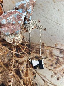 Collier en argent sterling fait main avec un buffle blanc pour femmes, ensemble de colliers en argent - Product Image 3