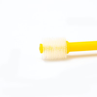 Prix usine Pet Oral Care Produit Fournitures En Plastique Brosse À Dents Pour Animaux De Compagnie 360 Degrés Doux Pet Chat Brosse À Dents