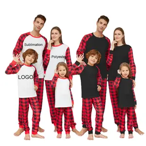 2023 XMAS pjs en blanco sublimación poliéster Navidad pijamas manga larga blanco gingham cuadrado Navidad pijamas familia