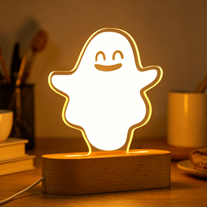 Lampe de nuit LED très vendue 2025, design tendance, base ovale en bois de hêtre avec motif gravé au laser personnalisable pour chambre à coucher - Product Image 2