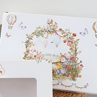 Coffret Cadeau Bébé en Papier Imprimé Coloré pour Couverture, Bavoir et Ensemble Nouveau-né