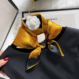 Yumuşak boyun eşarbı lüks tasarım 100% ipek başörtüsü Bandana kare hediye at şal başörtüsü ipek eşarp kadın için - Product Image 3