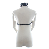 Harnais de poitrine SM avec pince pour les mamelons, collier de cou, pince pour les seins, dispositif de bondage pour jeux sexuels