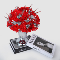 Retro gouden vaas centerpiece met geconserveerde hortensia's, luxe eeuwige tafeldecoratie, cadeau voor Valentijnsdag, afstuderen, etc.