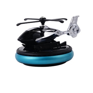 Profumo creativo per elicottero rotante a energia solare deodorante personalizzato per auto piccola Joe con fette profumate in legno - Product Image 5