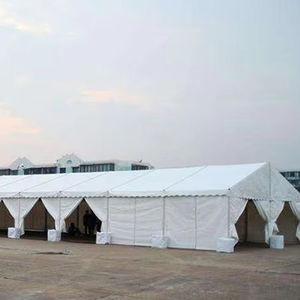 Tentes d'entrepôt personnalisées étanches pour l'extérieur Grandes fermes industrielles à déchargement temporaire <span class=keywords><strong>Tente</strong></span> <span class=keywords><strong>de</strong></span> <span class=keywords><strong>stockage</strong></span> pour le commerce électronique - Product Image 1
