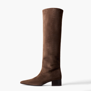 Sofisticati Stivali Alti al Ginocchio a Punta in Morbida Pelle PU Marrone Scamosciata con Tacco Basso a Blocco per Donna - Ingrosso OEM ODM - Product Image 1