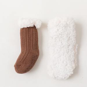Chaussettes-pantoufles pour enfants d'hiver 2025 Espagne, super épaisses, doublées de <span class=keywords><strong>sherpa</strong></span>, chaudes, pour tout-petits - Product Image 5