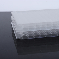 Plaque de polycarbonate alvéolaire rectangulaire à clipser de 20 mm et 30 mm pour panneau de construction, directement de l'usine