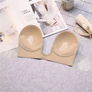 Soutien-gorge adhésif invisible pour femme, type nid d'abeille, haute qualité, forte adhérence, pour petites poitrines, vente en gros - Product Image 5