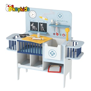 2-in-1 Children Pretend Play Wooden <strong>Vet</strong> <strong>Toy</strong> with Accessories W10D667 - Product Image 3