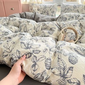 Ensemble de literie quatre pièces en lin respirant tricoté et imperméable, <span class=keywords><strong>housse</strong></span> de couette pour un usage quotidien - Product Image 4