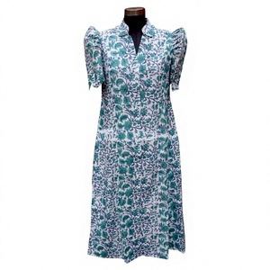 Vestido de Fiesta Formal Estilo Vintage con Estampado Floral, Cuello en V, 100% Algodón Hecho a Mano, Ecológico, Transpirable, Cómodo y de Secado Rápido - Product Image 1