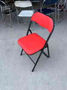 Vente en gros <span class=keywords><strong>de</strong></span> 3510 pièces/40HQ chaises pliantes portables pliables en métal noir pour événements - Product Image 2