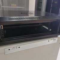 Armoire de serveur réseau murale en acier 4U de 19 pouces avec porte en verre personnalisée pour salle informatique