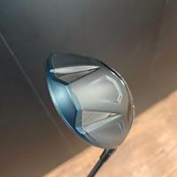 Driver de golf haute performance avec face de club usinée avec précision, tolérance élevée pour minimiser les erreurs de frappe hors du centre