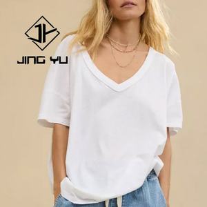 T-shirt décontracté pour femme, col en V, blanc, surdimensionné, en lin et coton, personnalisable, fabriqué par un fabricant OEM - Product Image 1