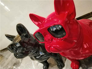 Perro de Cerámica Negra de Resina, Perro de Resina Personalizado con Gafas, Perro American Bully Grande con Diseño Moderno, Decoración para el Hogar - Product Image 3