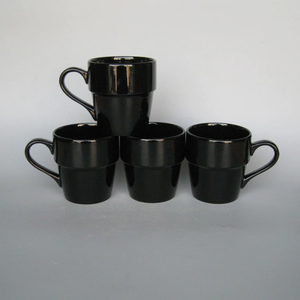 Mug en céramique empilable noir émaillé, tasse à café ou à lait simple à plusieurs niveaux, impression de logo personnalisée, vente en gros pour cadeaux promotionnels de supermarché - Product Image 5