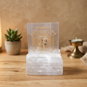 Plaque de Recharge en Sélénite Naturelle avec Yantra Kuber Gravée – Décoration d'Intérieur en Cristal – Vente en Gros - Product Image 2