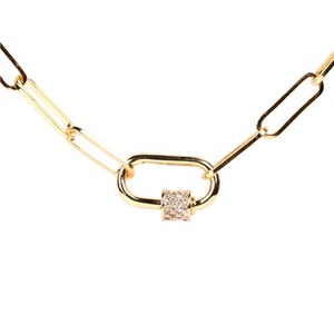 قلادة سلسلة ذهبية سميكة بقفل كارابينر، قلادة سلسلة مستطيلة بقفل - Product Image 1