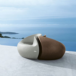 Chaise longue de jardin moderne en rotin PE, coussins résistants aux UV pour chambre à coucher, bord de piscine, hôtel, balcon, jardin, cour - Product Image 3