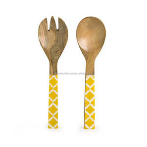 Accesorios de Embalaje Personalizados 2025 para Cubiertos de Ensalada, Cuchara de Boda de Resina Martillada de Primera Calidad con Acabado Dorado Espejo - Product Image 3