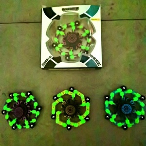 Fidget Spinners - Échantillon Gratuit - Fidget Spinner Transformable en Robot à Chaîne - Jouet Mécanique pour Doigts - Product Image 3