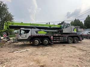 Grúa Zoomlion ZTC700T de 70 Toneladas, Bien Mantenida, Funcionamiento Confiable, Motor Weichai, para Trabajos en Obras de Ingeniería - Product Image 3