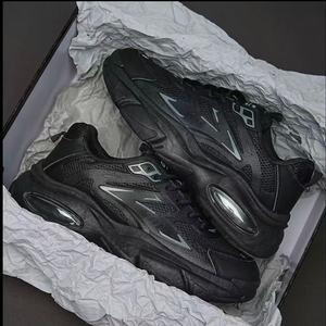 Zapatillas de running para hombre, de moda, superventas, nuevas para primavera-verano, versátiles, con aumento de altura, parte superior de malla blanca, con cordones, suela de EVA, informales. - Product Image 3