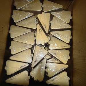 100 pièces <span class=keywords><strong>en</strong></span> gros jetable or Mousse Pad support <span class=keywords><strong>en</strong></span> <span class=keywords><strong>carton</strong></span> Mini papier Mousse gâteau <span class=keywords><strong>plateau</strong></span> tranché gâteau Base - Product Image 4