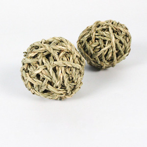 Natural Treats Timothy Hay, Bolas de Pasto Marino Tejidas, Bolas de Pasto para Masticar para Conejos, Bolas de Pasto para Rascar para Cobayas y Hámsteres - Product Image 3