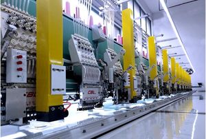 Erkoumi 2025 Tissu en dentelle guipure avec broderie perlée Matériel de luxe pour robes de mariée Lingerie Tenues de mariée nigérianes - Product Image 5