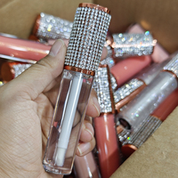 Ensemble de crayons à lèvres crémeux et de gloss à lèvres vegan en gros, marque privée, 2 en 1, rouge à lèvres liquide, gloss à lèvres brillant longue durée, kit de gloss à lèvres