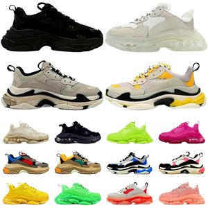 Chaussures de sport décontractées pour hommes, triple semelle épaisse, légères et respirantes, tendance mode printemps-été pour le jogging et la course en extérieur - Product Image 1