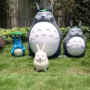 Sợi thủy tinh ngoài trời nhựa trang trí Totoro điêu khắc có thể được tùy chỉnh kích thước