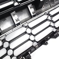 Pièces automobiles Grille avant en maille noire argentée pour Chevrolet Silverado 1500 2014 2015 2016 2017 2018