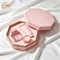 Boîte en papier rigide personnalisée avec base octogonale, couvercle, éponge, gaufrage UV, estampage à chaud, papier couché, emballage aseptique, parfum, soins de la peau