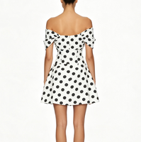Gaun Mini Wanita Polkadot Off Shoulder dengan Potongan Pinggang Twist Front, Gaun Pesta Musim Panas, Custom OEM ODM Grosir