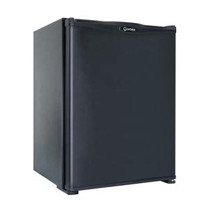 Monster Energy ミニ冷蔵庫 コンパクト あの「LED内蔵ミニゲーミング冷蔵庫」に30Lの大容量モデルが登場！約倍