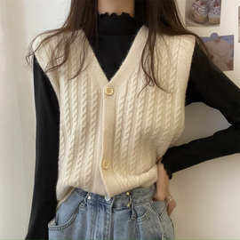 GILET EN TRICOT - Product Image 3