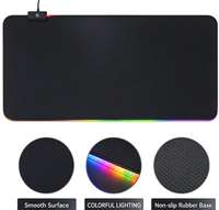 Grand tapis de bureau gaming RGB, tapis de souris gaming LED étendu, base en caoutchouc antidérapante, logo personnalisé OEM disponible