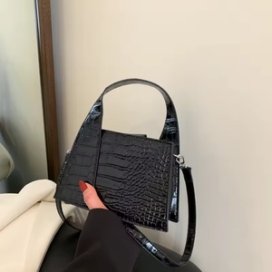 Sac à bandoulière en PU pour femme, petit sac de luxe en cuir de créateur, sac fourre-tout pour femme, vente en gros de sacs pour femme - Product Image 2
