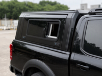 Couverture de benne de camionnette en aluminium rigide pour Chevrolet Silverado GMC Sierra tout-terrain verrouillable OEM ODM