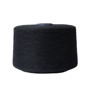 Stock Negro OEM Poliéster regenerado Blanco 20s 50/50 Composición Hilo reciclado - Product Image 1