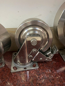 Roulettes industrielles robustes en acier inoxydable TPR, haute capacité de charge, résistantes à la rouille, durables, options de roues de 4, 5, 6, 8 pouces, simples - Product Image 5