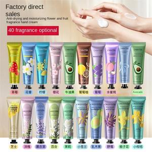Crème pour les mains hydratante bio Cwinter 30g Automne Hiver, parfum pêche, pour peaux sèches et gercées - Product Image 1