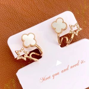 Pendientes Xinfly de Oro Real de 18K con Diamantes Naturales, Diseño de Trébol de Cuatro Hojas, Venta al Por Mayor - Product Image 4