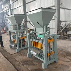 Venta caliente PEQUEÑA ESCALA Manual frío prensa hormigón hueco sólido pavimentadora fabricante de ladrillos vendedor superior - Product Image 4